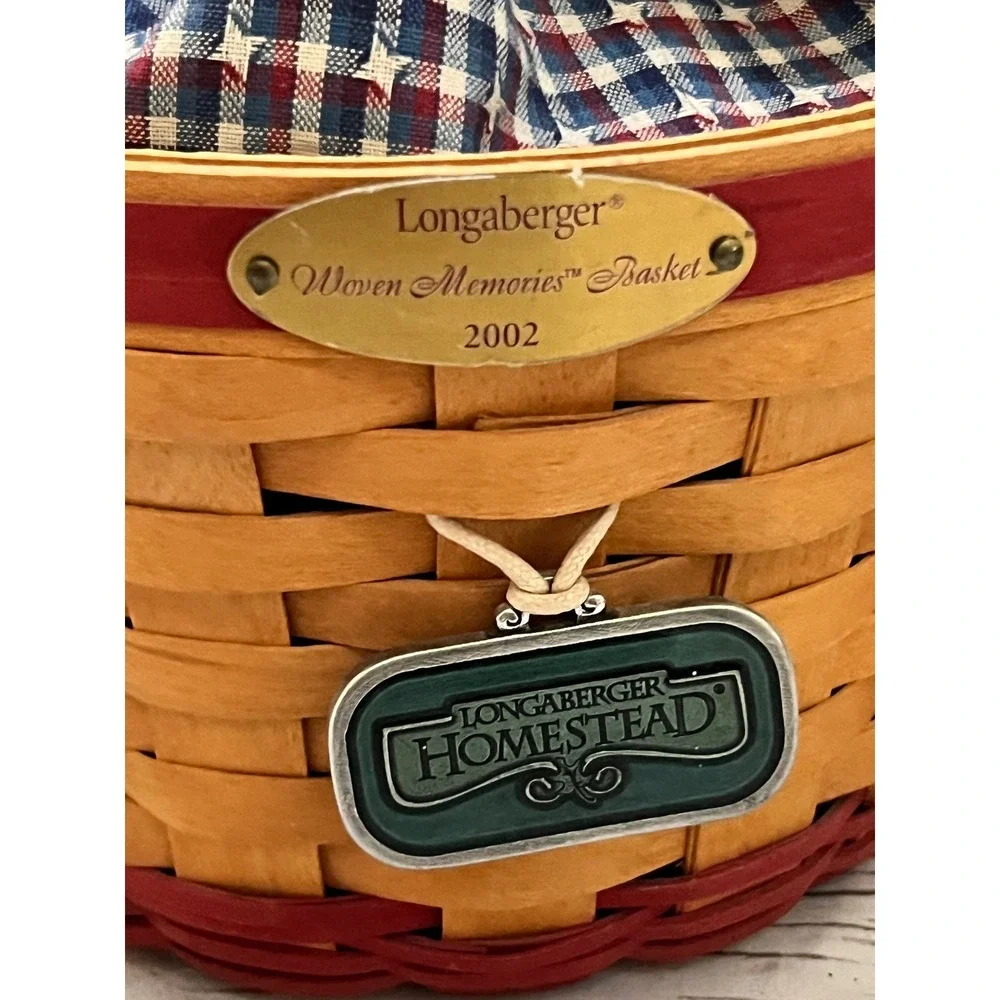 Longaberger Woven Memories Basket 2002 Red Natural Star Liner Small 7.5in